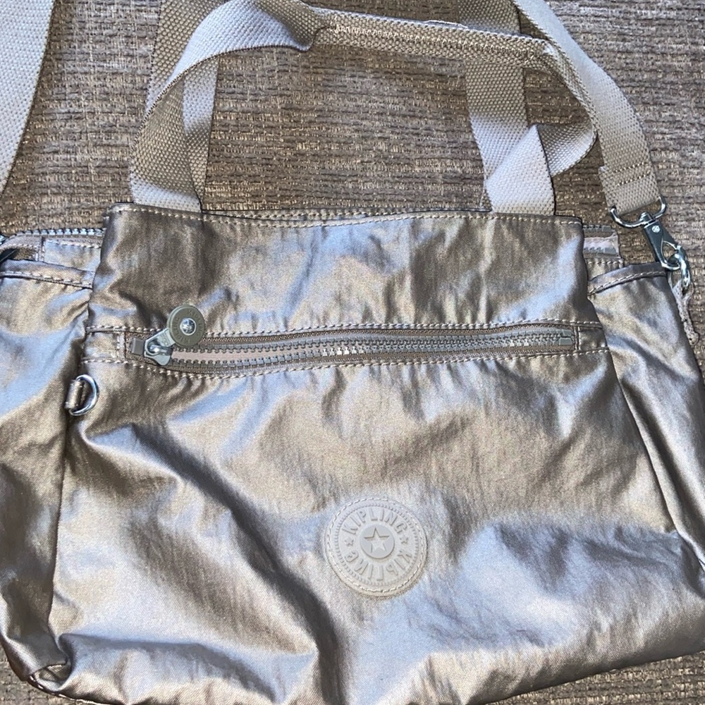 Kipling satchel/crossbody silver